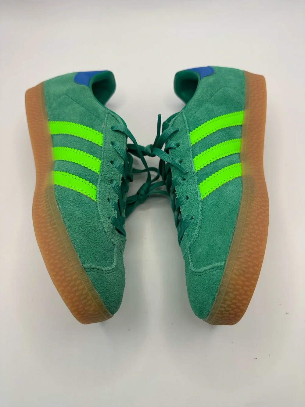 adidas Originals Gazelle – Womens Sneakers Green Solor Green  NEW